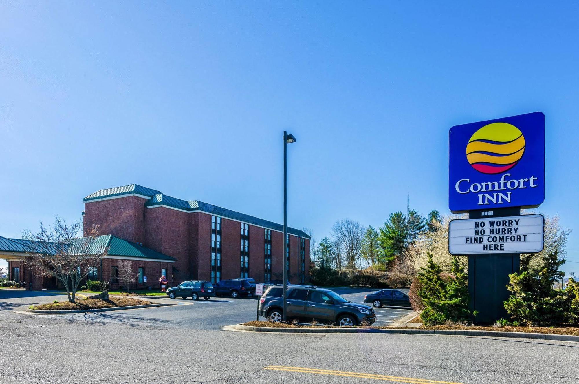 Comfort Inn Blacksburg University Area Exterior photo